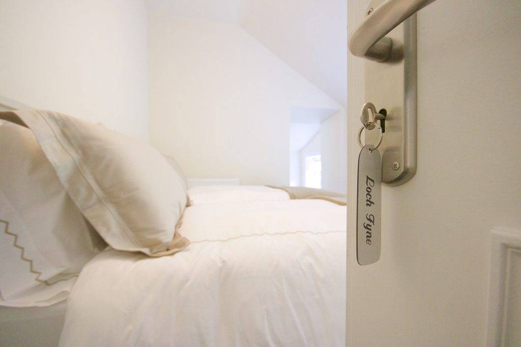 home-slider-FyneDoor